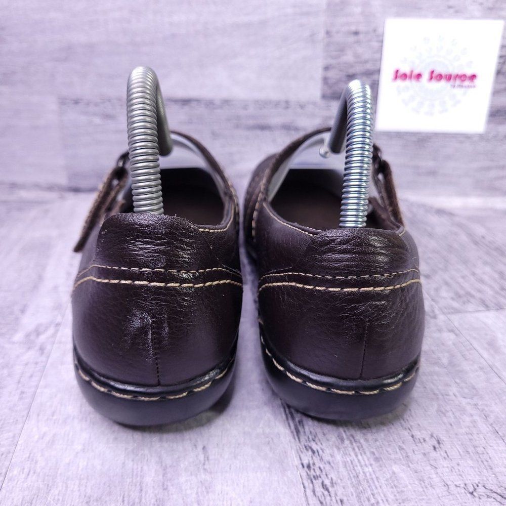 Clarks Ashland Avenue Leather Mary Jane Flat Brown Women's sz 8 - Picture 4 of 8